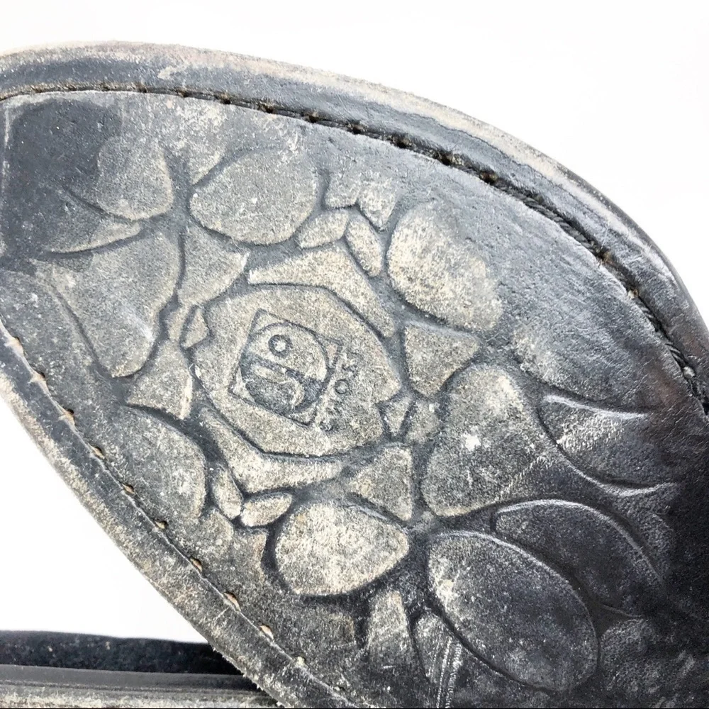 JO GHOST BLACK MADE IN ITALY DISTRESSED VELVET SLIP ON BOOTIES WOMENS SZ 7